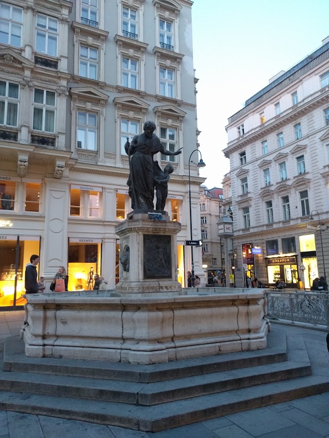 Wiener Pestsäule 黑死病紀念柱 照片 2