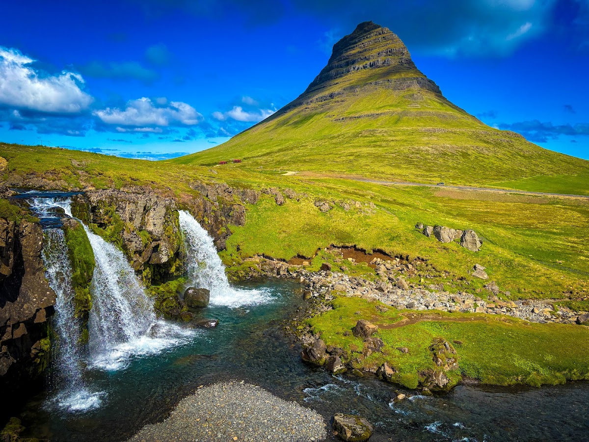 Kirkjufell 瀑布觀景點（備案） 照片 1