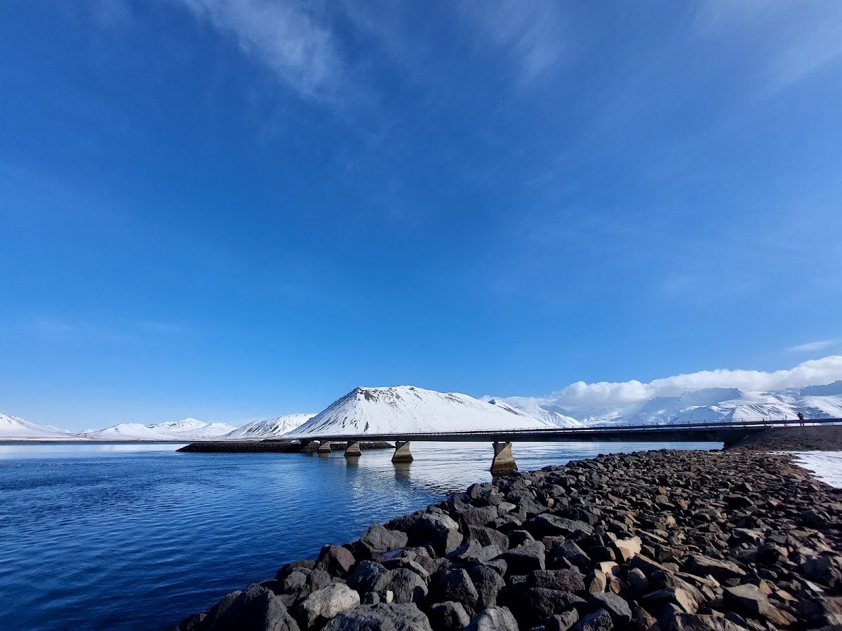 Kolgrafarfjörður 科爾格拉法峽灣大橋 照片 3