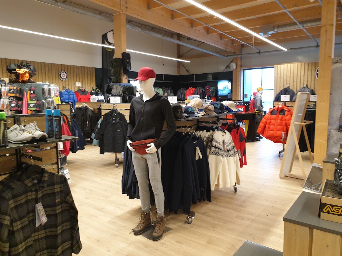 Icewear / Vík Wool 商場 照片 3